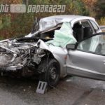 Armee-Hänger abgerissen – Auto kracht hinein