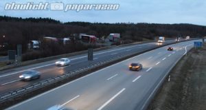 Ottendorf-Okrilla: Rechts überholt und Unfall verursacht