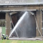 Droben: Großbrand in Recyclingbetrieb