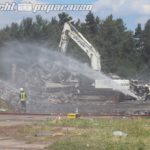Droben: Brennende Lagerhalle ist abgerissen