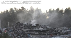 Droben: Lagerhallenabriss erfolgreich – Feuer fast gelöscht