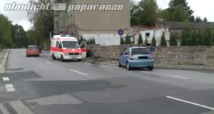 Radeberg: Citroen kracht gegen VW und Geländer