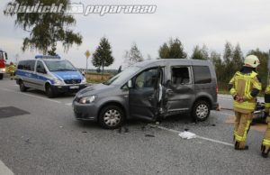 Gnaschwitz: Motorrad kracht in Caddy – 3 Verletzte