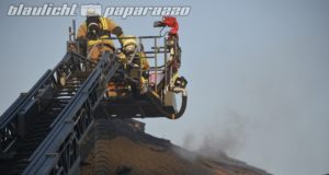 Großwelka: Dachstuhl von Wohnhaus gerät in Brand