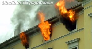 Görlitz: Brand in leerstehendem Gebäude – Feuerwehrmann verletzt