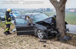 Autofahrerin nach schwerem Unfall im Klinikum verstorben