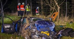 Schwerer Unfall mit anschließender Personensuche