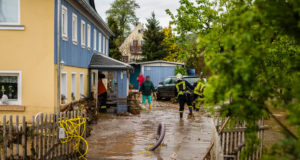 Unwetter sorgt für Überschwemmungen in Spitzkunnersdorf