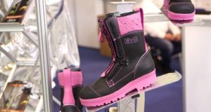 FLORIAN 2017 – Der Feuerwehrstiefel für Frauen