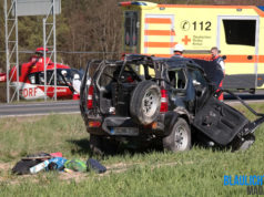 Osterausflug endet mit schwerem Crash: Fünf Verletzte, darunter 2 Kinder