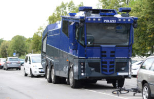 Polizei rätselt um mysteriösen Wasserwerfer in Dresden