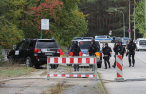 Hoyerswerda: Schule ist evakuiert, Polizei durchsucht das Gebäude