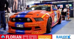 Kein Scherz: Der Feuerwehr-Mustang wird verlost!