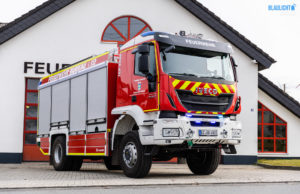 Feuerwehr Burkau stellt nagelneues TLF 4.000 in Dienst