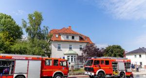 Elektrisches Gerät brennt in Wohnung in Großröhrsdorf