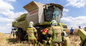 Ottendorf und Wachau: Zwei Feldbrände an einem Tag