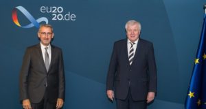 Armin Schuster ist neuer Präsident des BBK