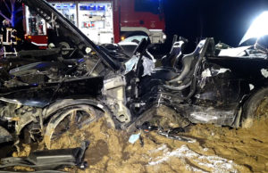 Schwerer Unfall mit Sportwagen bei Panschwitz-Kuckau