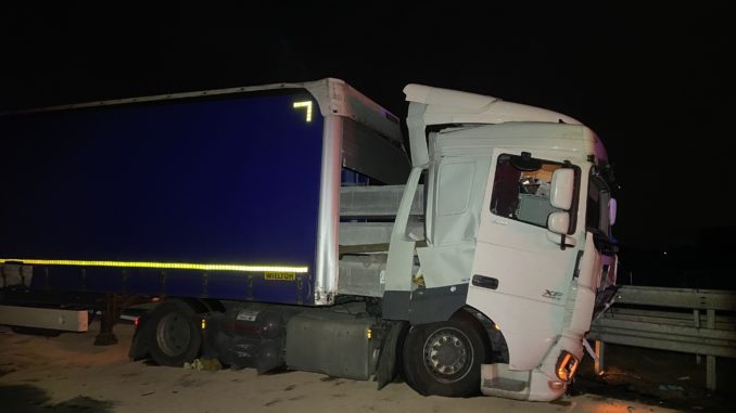 lkw unfall auf der a4 bei ottendorf okrilla blaulicht magazin net