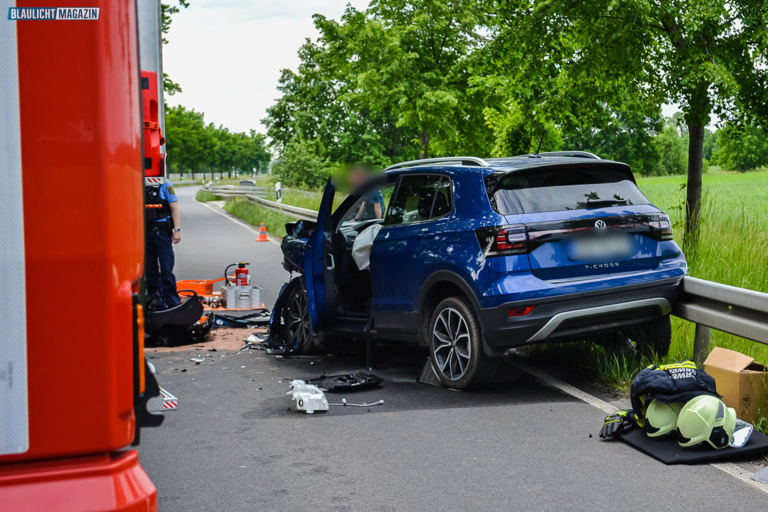 Schwerer Unfall auf der B96 bei Hoyerswerda Blaulicht Magazin