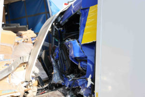 BAB4/Uhyst – Schwerer Unfall auf der Autobahn – LKW fahren aufeinander
