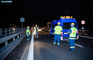Weihnachtsverkehr: THW auf der Autobahn im Einsatz