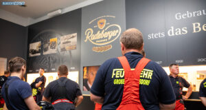 OTS in der Brauerei: Feuerwehr besucht die Radeberger Exportbierbrauerei