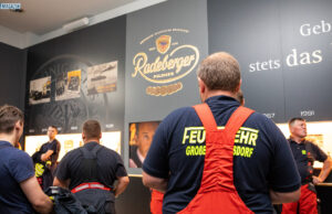 OTS in der Brauerei: Feuerwehr besucht die Radeberger Exportbierbrauerei