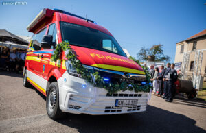 Feuerwehr Lichtenberg feiert Jubiläum und bekommt neues Fahrzeug