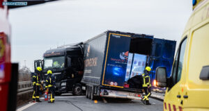 LKW-Unfall in Baustelle auf A4 bei Ottendorf-Okrilla