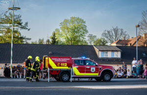 Kommandowagen mit Absetzbox: FF Großschönau stellt neuen Pickup in Dienst