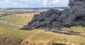 Zugunglück in Tschechien: Waggons voller Benzol in Vollbrand