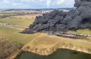 Zugunglück in Tschechien: Waggons voller Benzol in Vollbrand