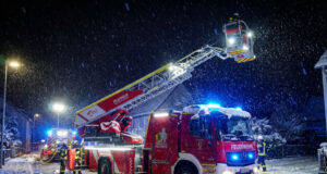 DLK-Einsätze im Winter bei Schnee, Eis und Kälte