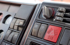 Brandgefahr: Magirus empfiehlt Prüfung älterer Fahrzeuge