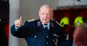 Personalmangel spitzt sich zu: Erste Feuerwehr reaktiviert nun Alters- und Ehrenabteilungen